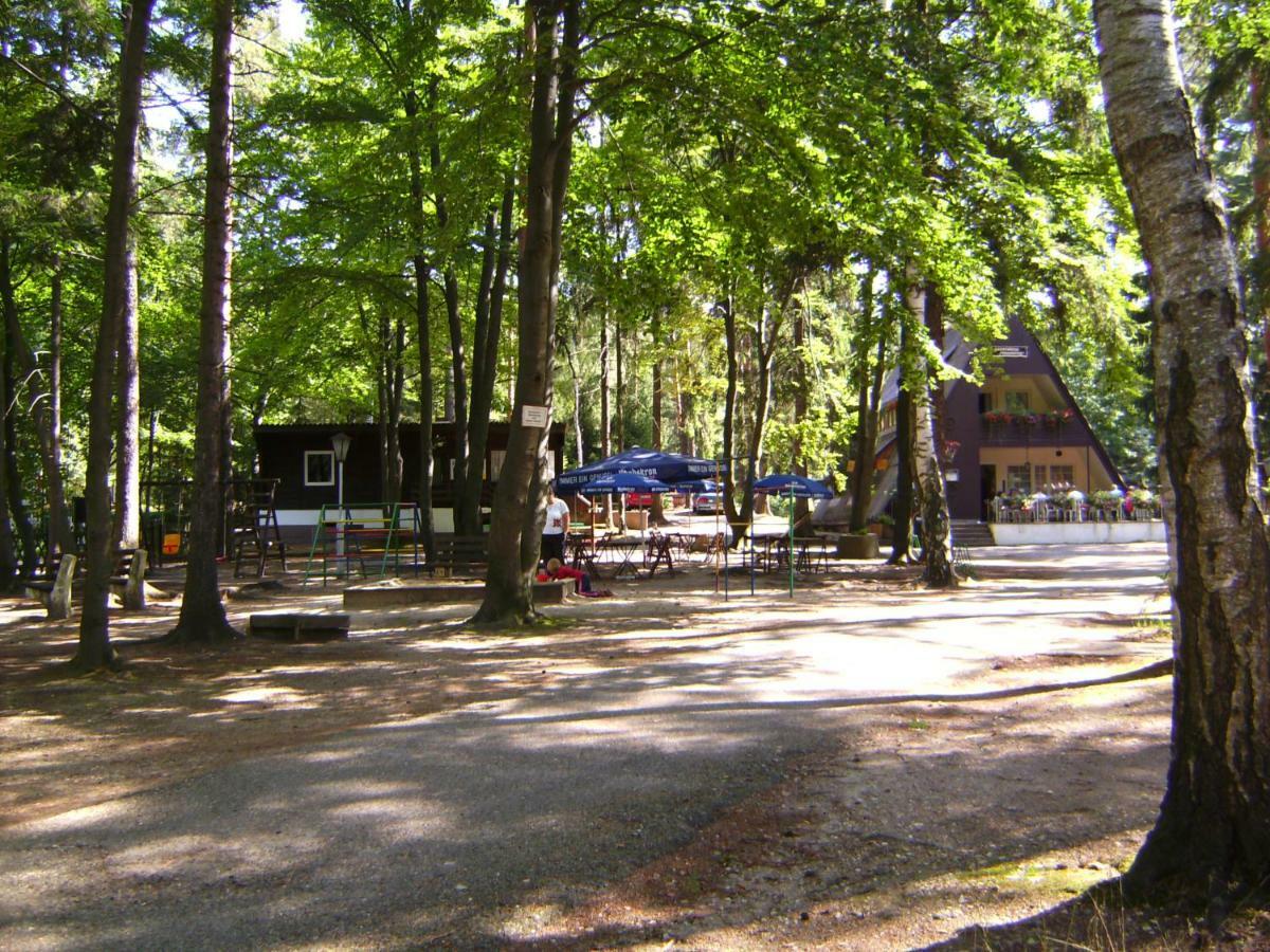 Feriendorf Finnhutte Quitzdorf Esterno foto